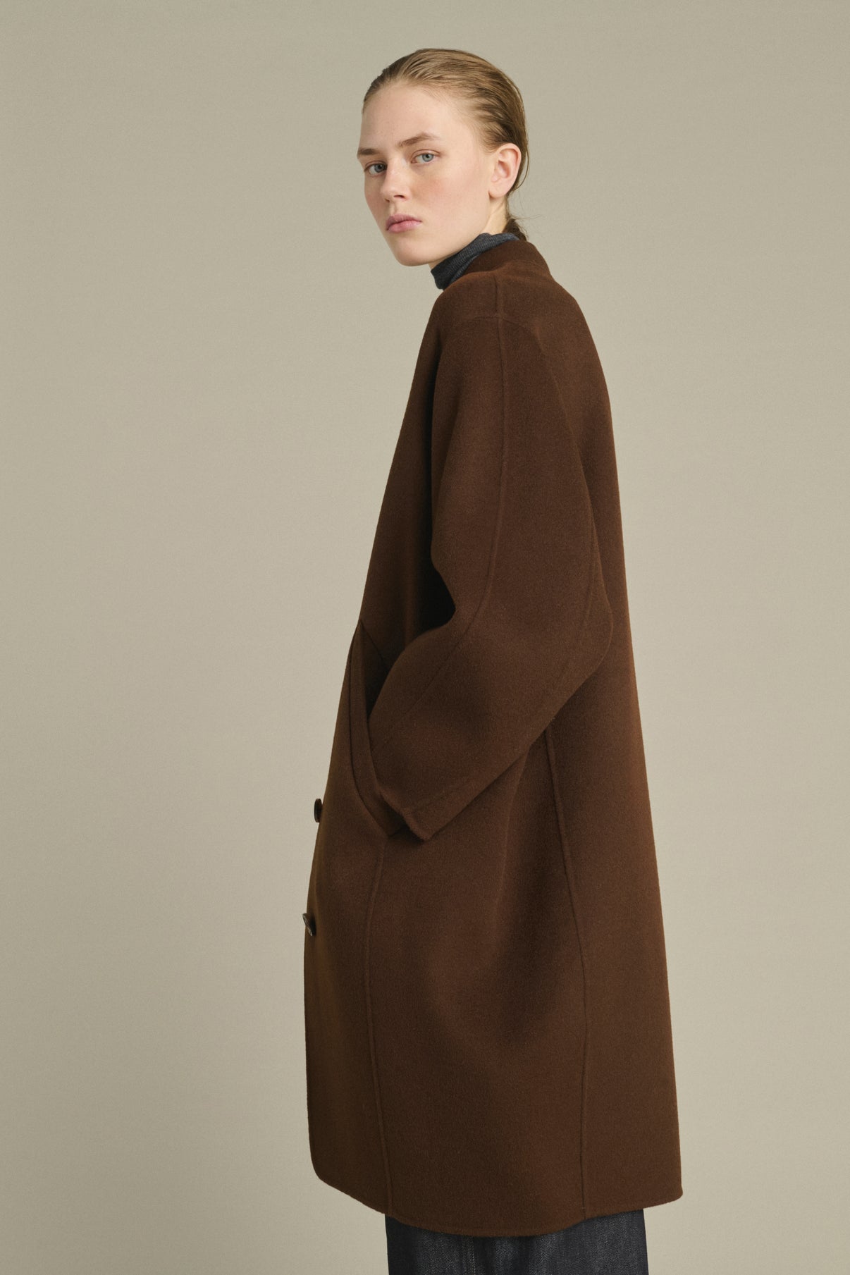 Beaulieu Coat - Chocolate - Wool - Women vue 3